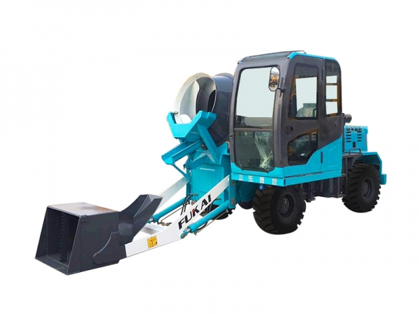 1.2m3全自動(dòng)上料攪拌車(chē)